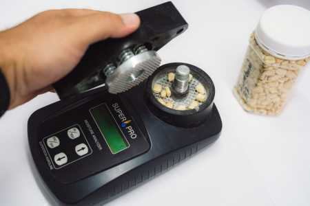 Superpro Portable Grain Moisture Meter 2
